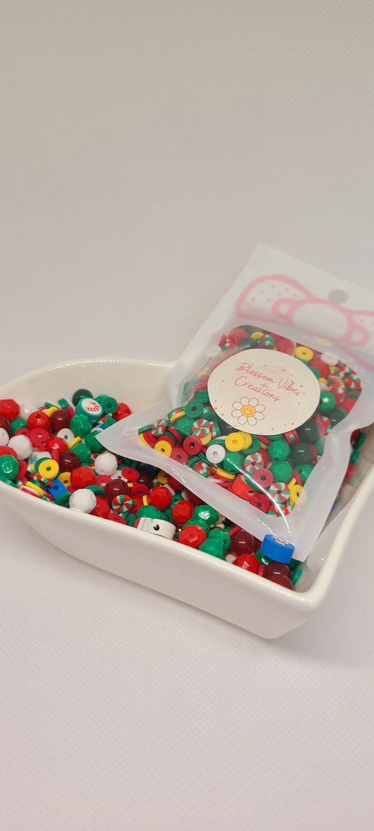 Chrismas bead confetti & string 🎄🎁
