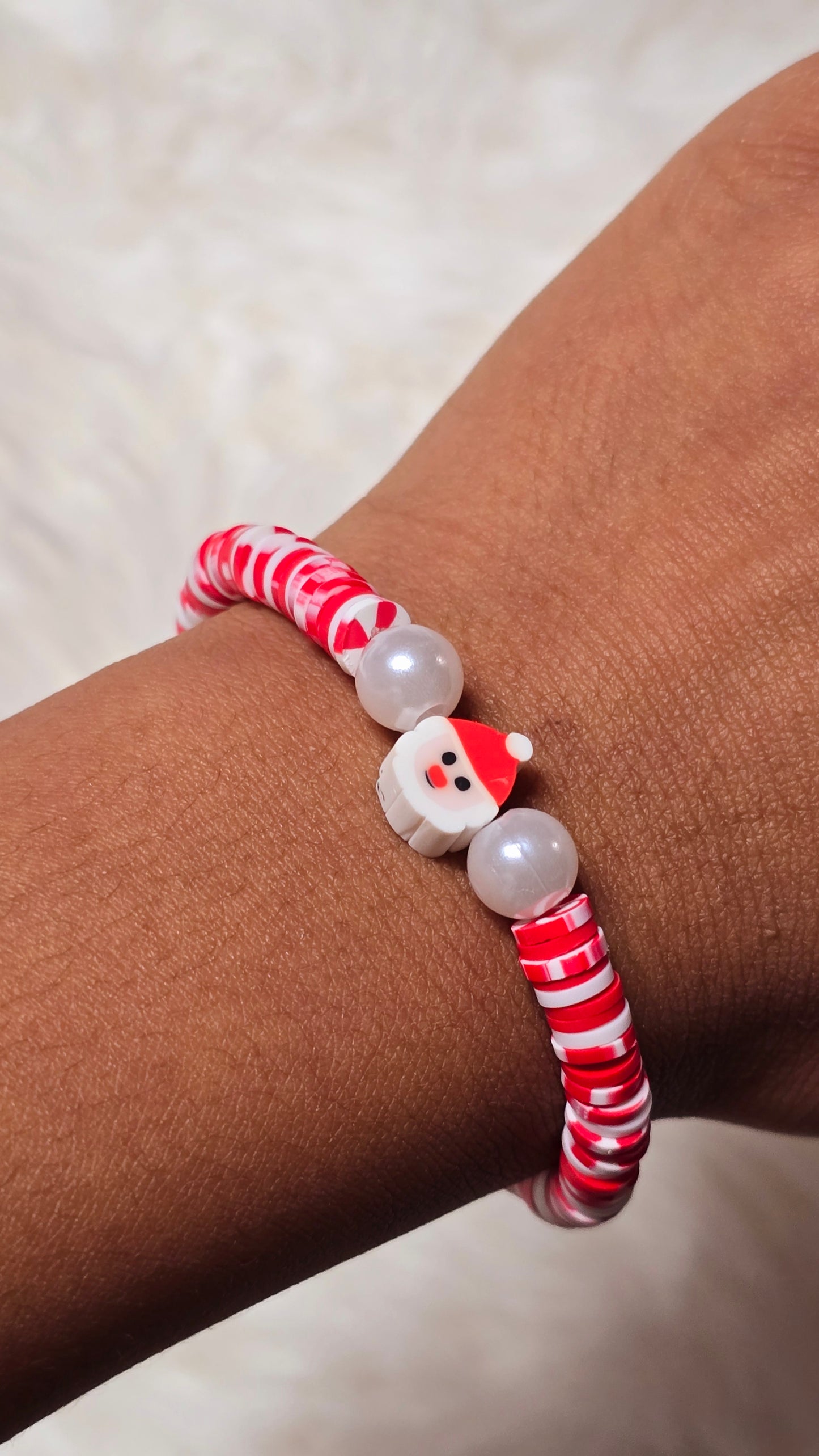 Santa Is Coming clay beaded bracelet 🧑🏽‍🎄| Christmas gift | jewelry